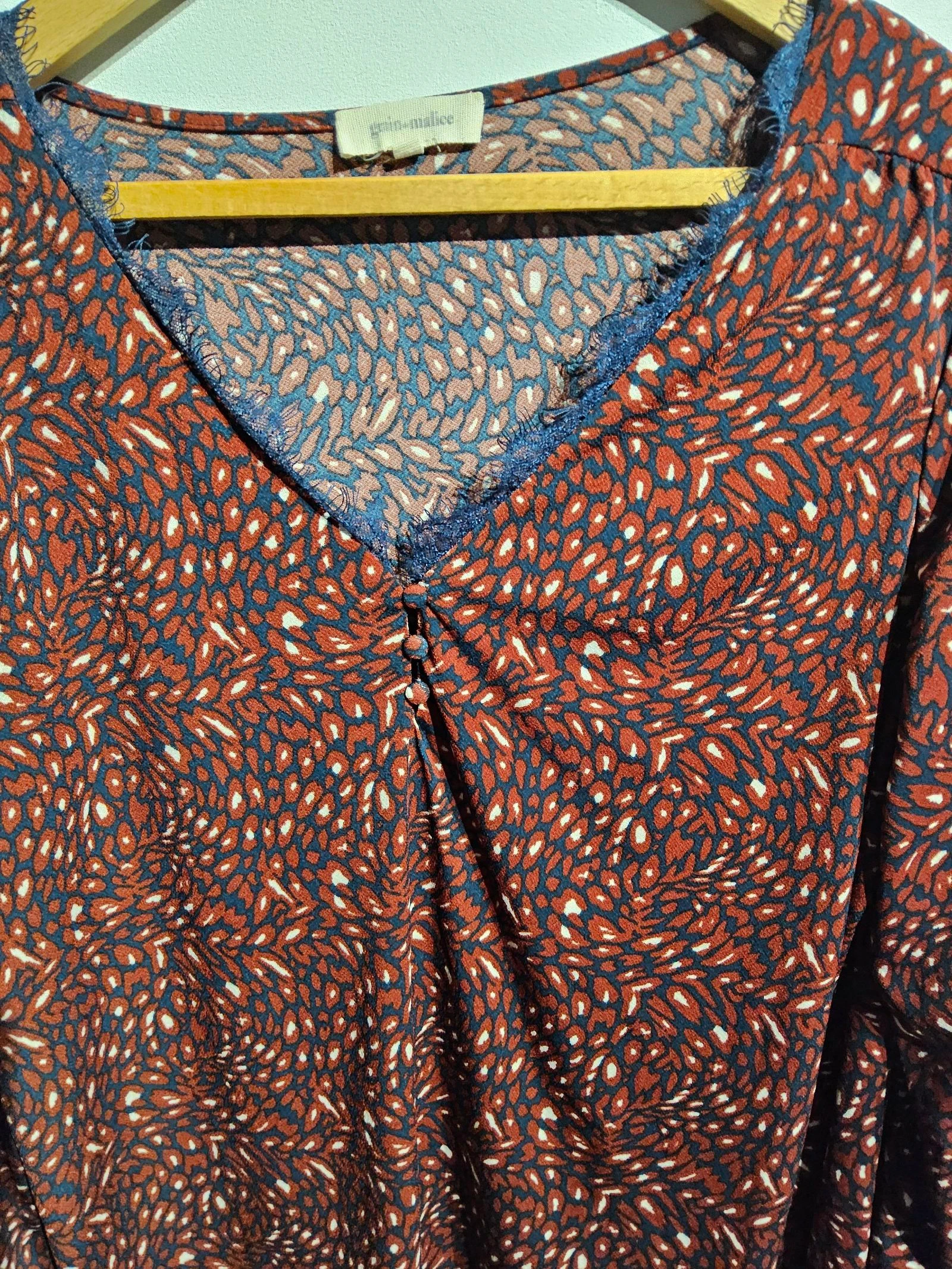 Grain de Malice XL red and blue printed blouse – long sleeves – photo 2